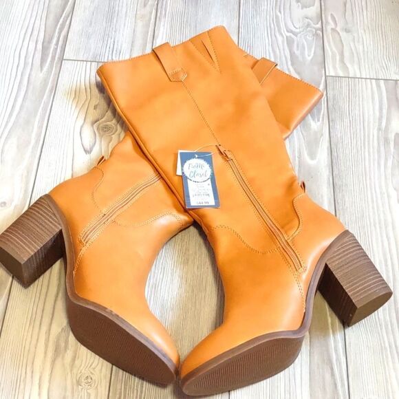 (A-1284) Universal Thread Tan Davina Boots Size 9.5 - Picture 3 of 11